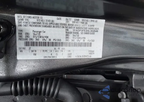 2017 Ford Focus Se z USA, uszkodzony, nr VIN 1FADP3FE2HL302648